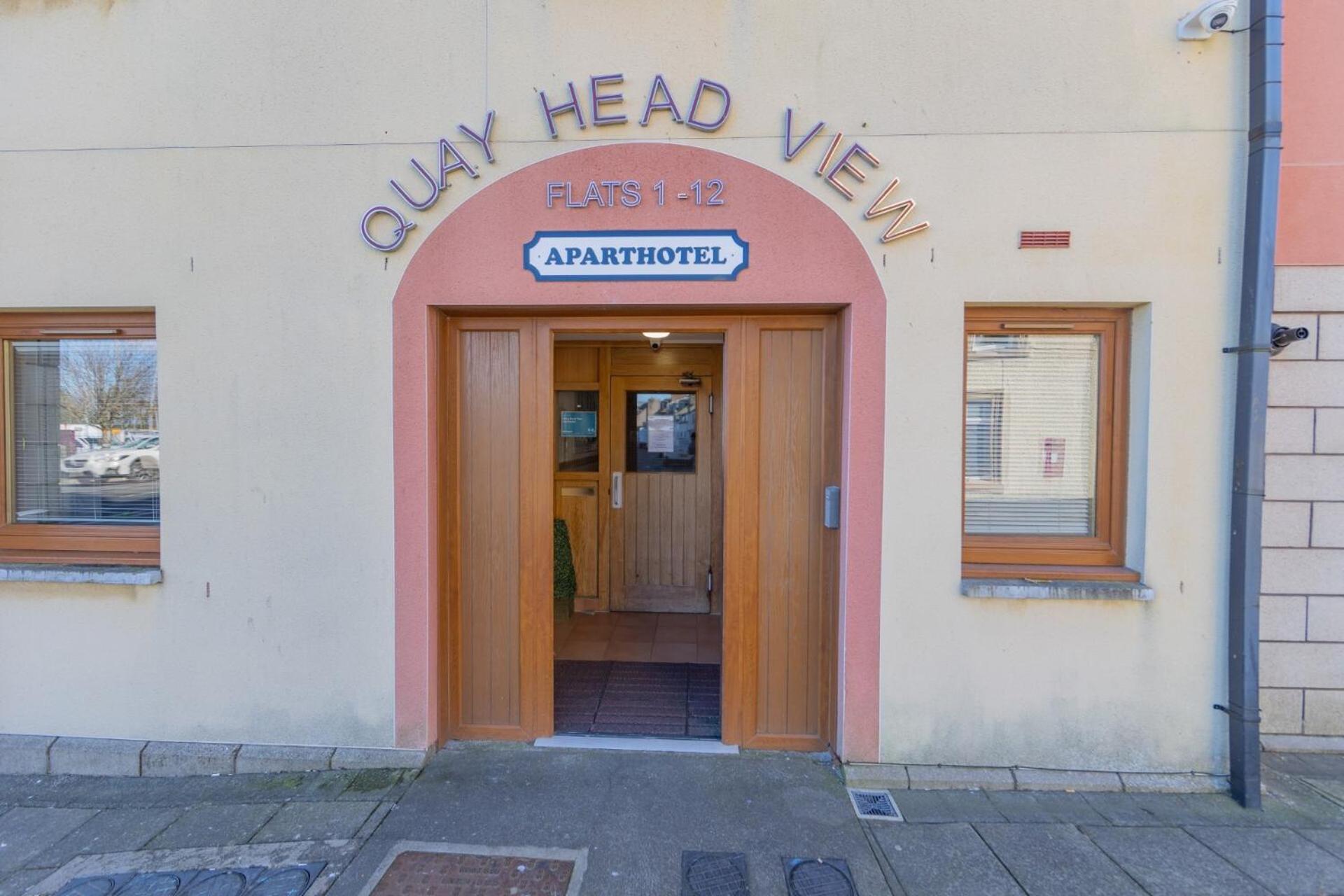 Quay Head View Aparthotel Странрар Экстерьер фото
